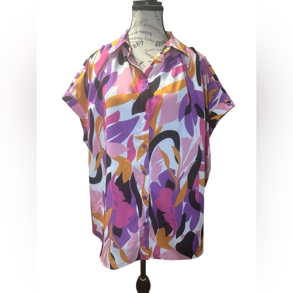 JODIFL Pink and Purple Abstract Button Down Shirt - Picture 2 of 7